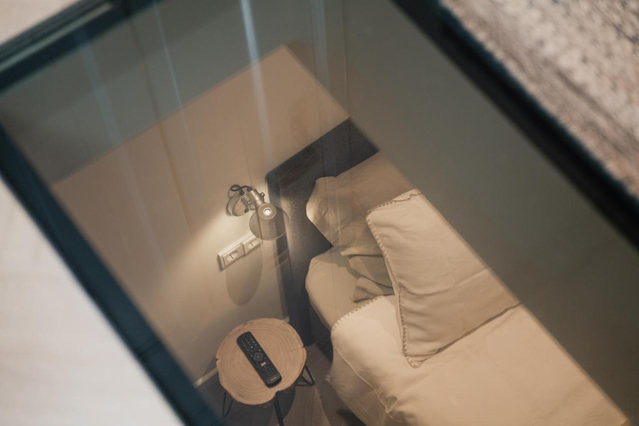 Leidse Square 5 Star Luxury Bed & Breakfast 4*