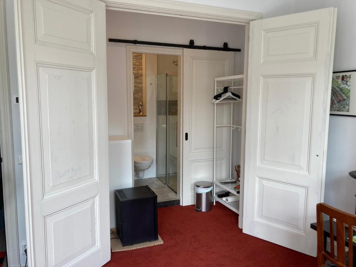 Couette-café Prinsengracht Suites *