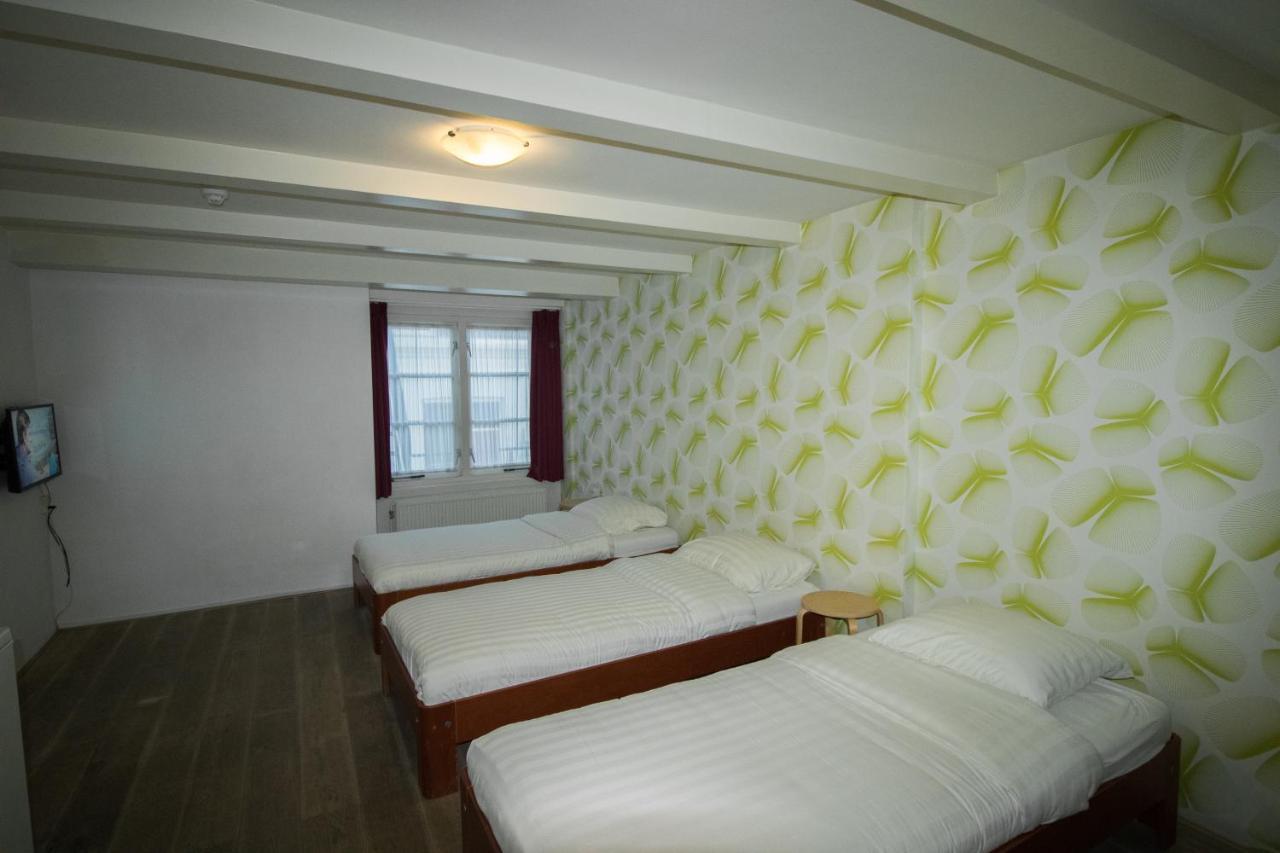Hotel&bar Royal Taste *