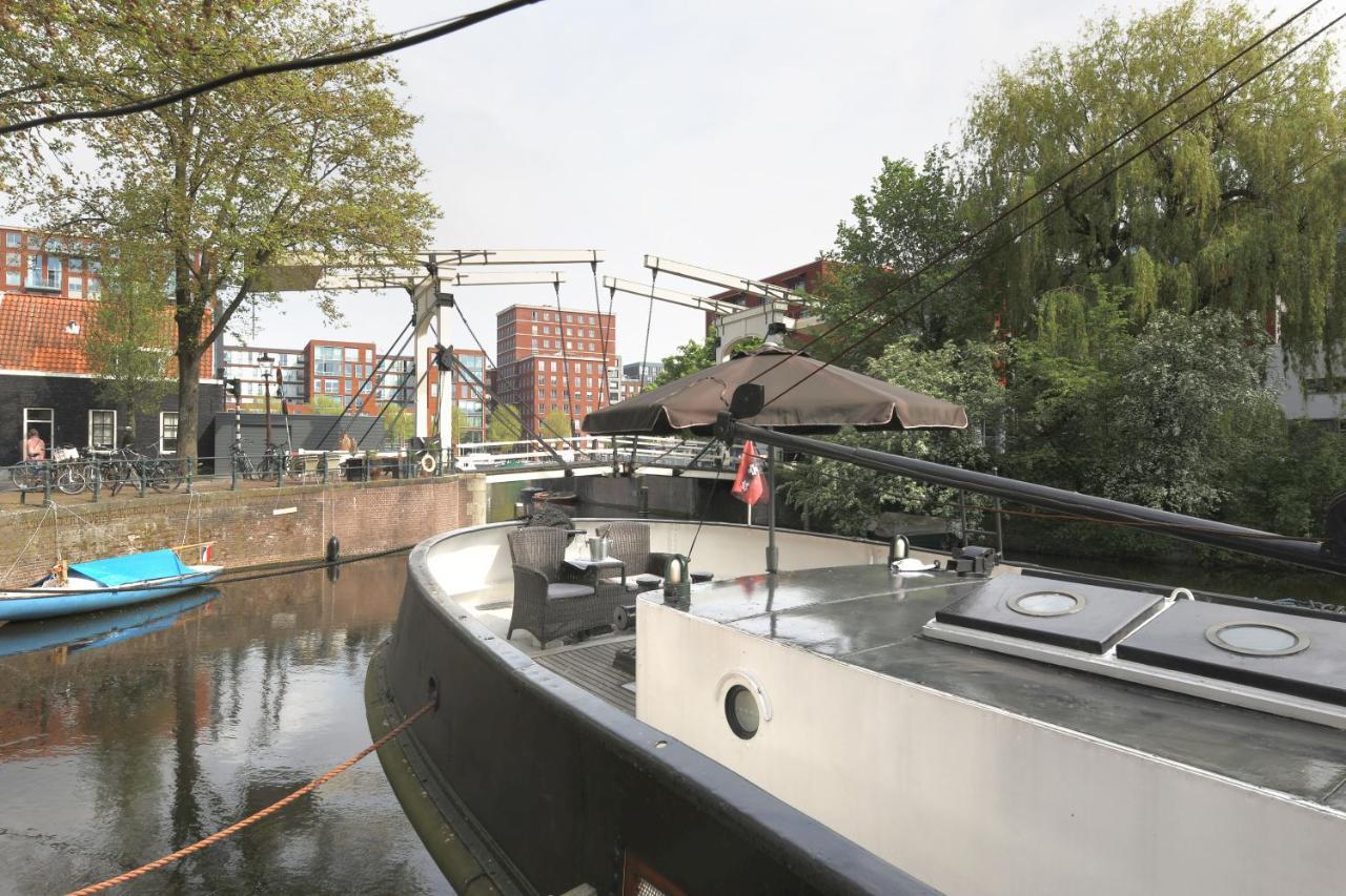 Bed and breakfast Houseboat Volle Maan *