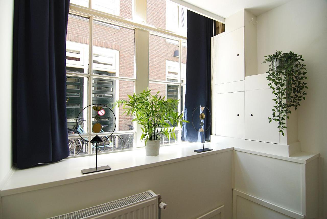 Cosy Right In The Center With Airco! *