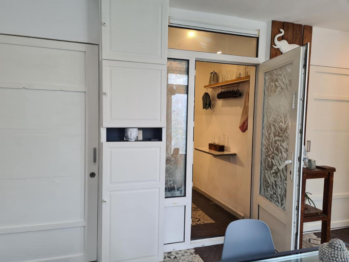 1 Bedroom 15 Min By Tram To Centre! Appartamento