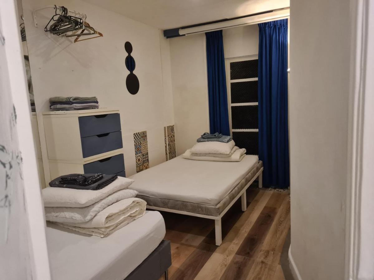 1 Bedroom 15 Min By Tram To Centre! Appartamento