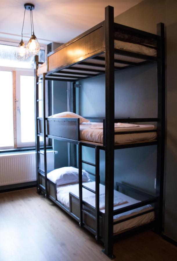 Hostel Onefam Amstel *