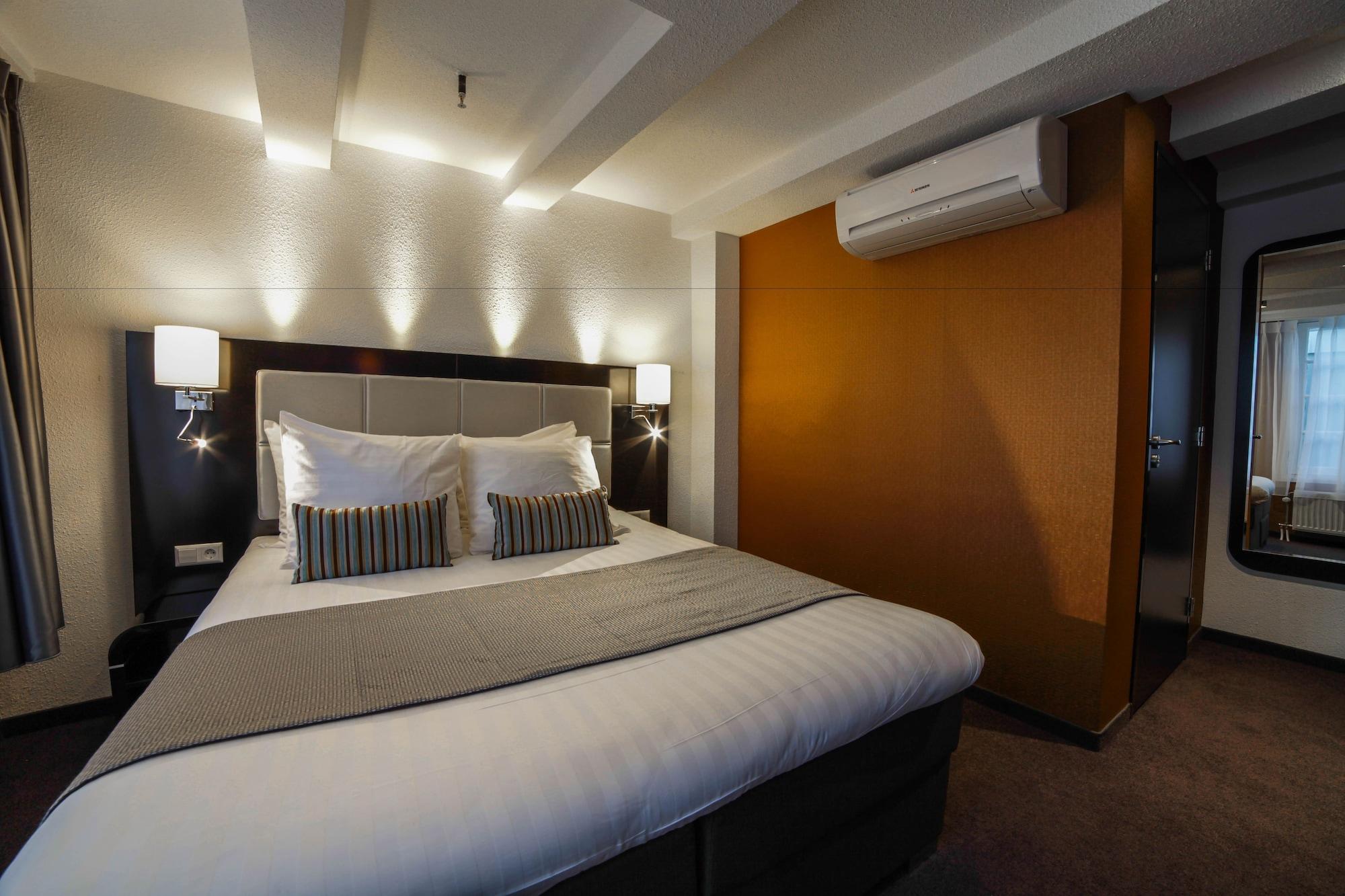 Mansion Hotel
