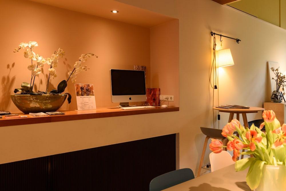 The Neighbour's Magnolia 3* Ámsterdam
