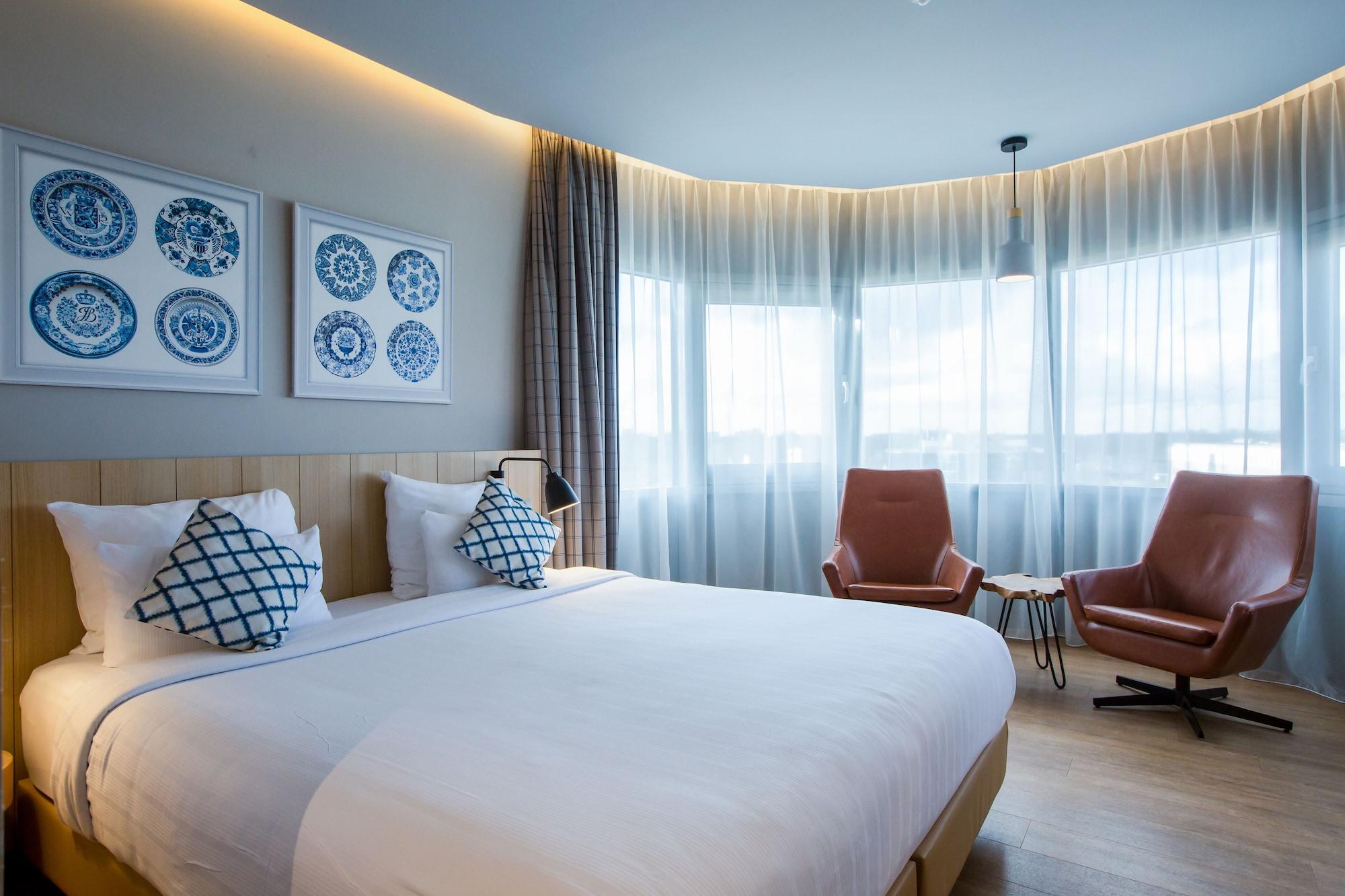 Urban Hotel