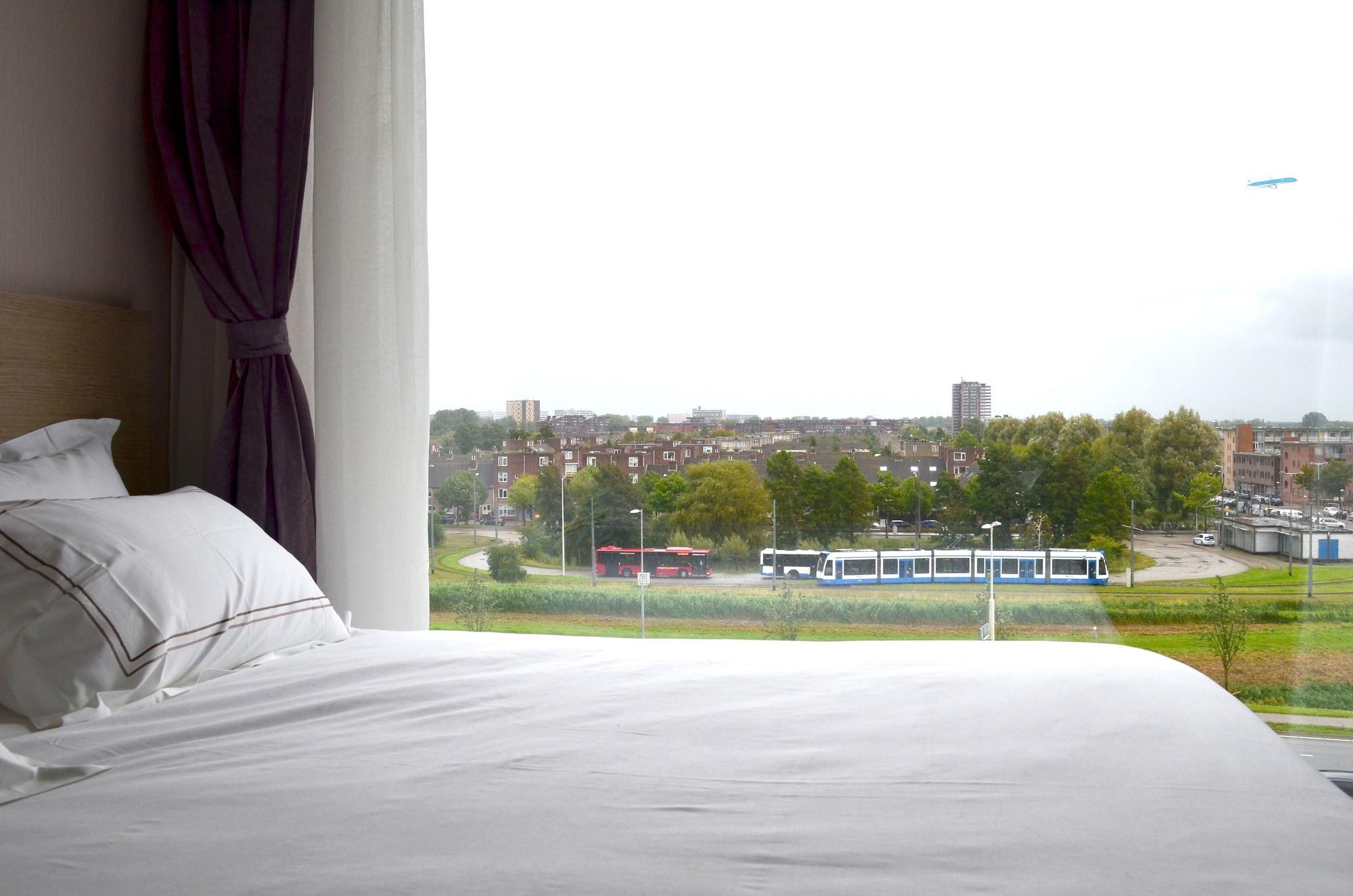 New Century Hotel 3*