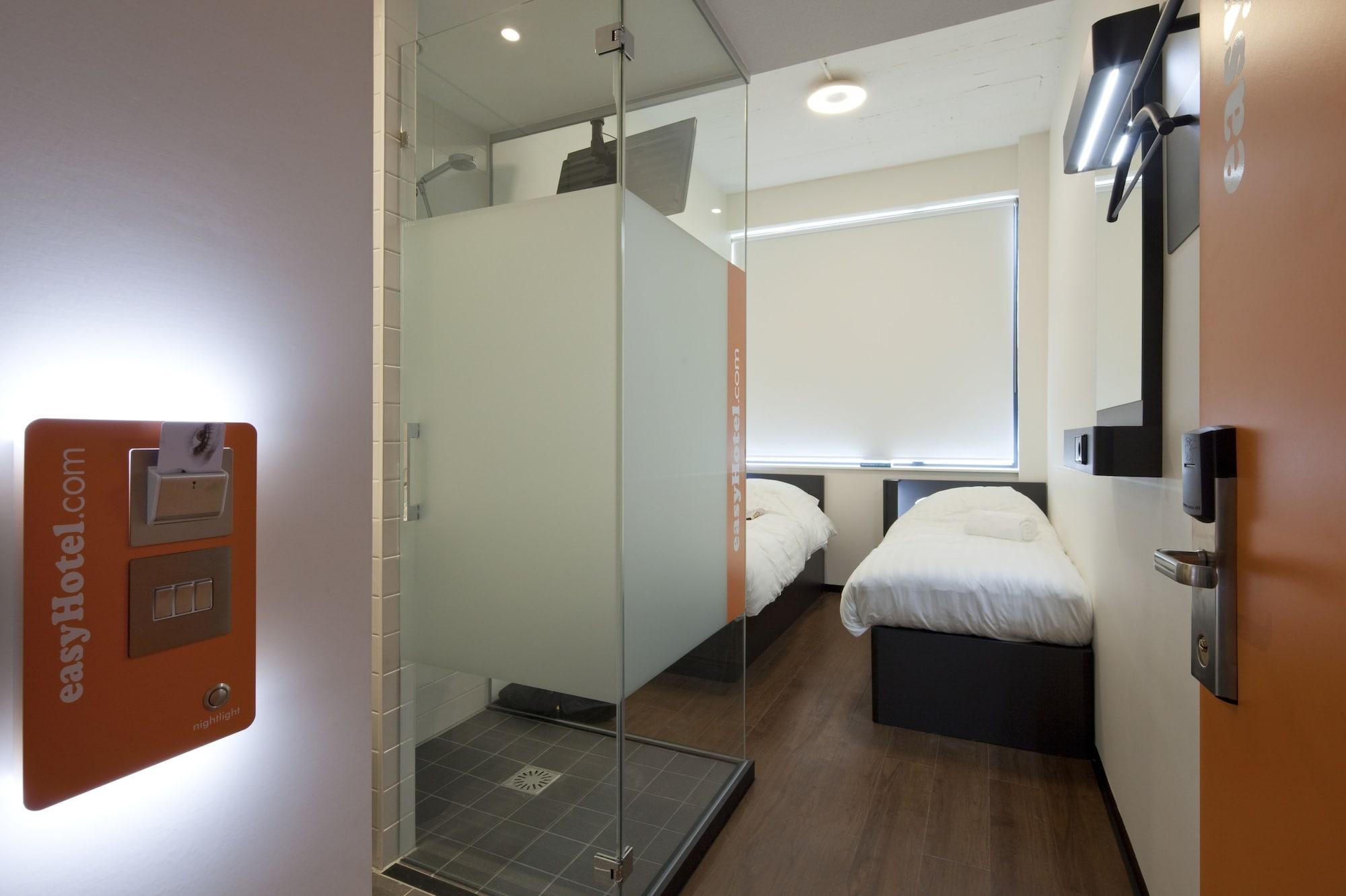 Easyhotel Centre South 2* Amsterdam