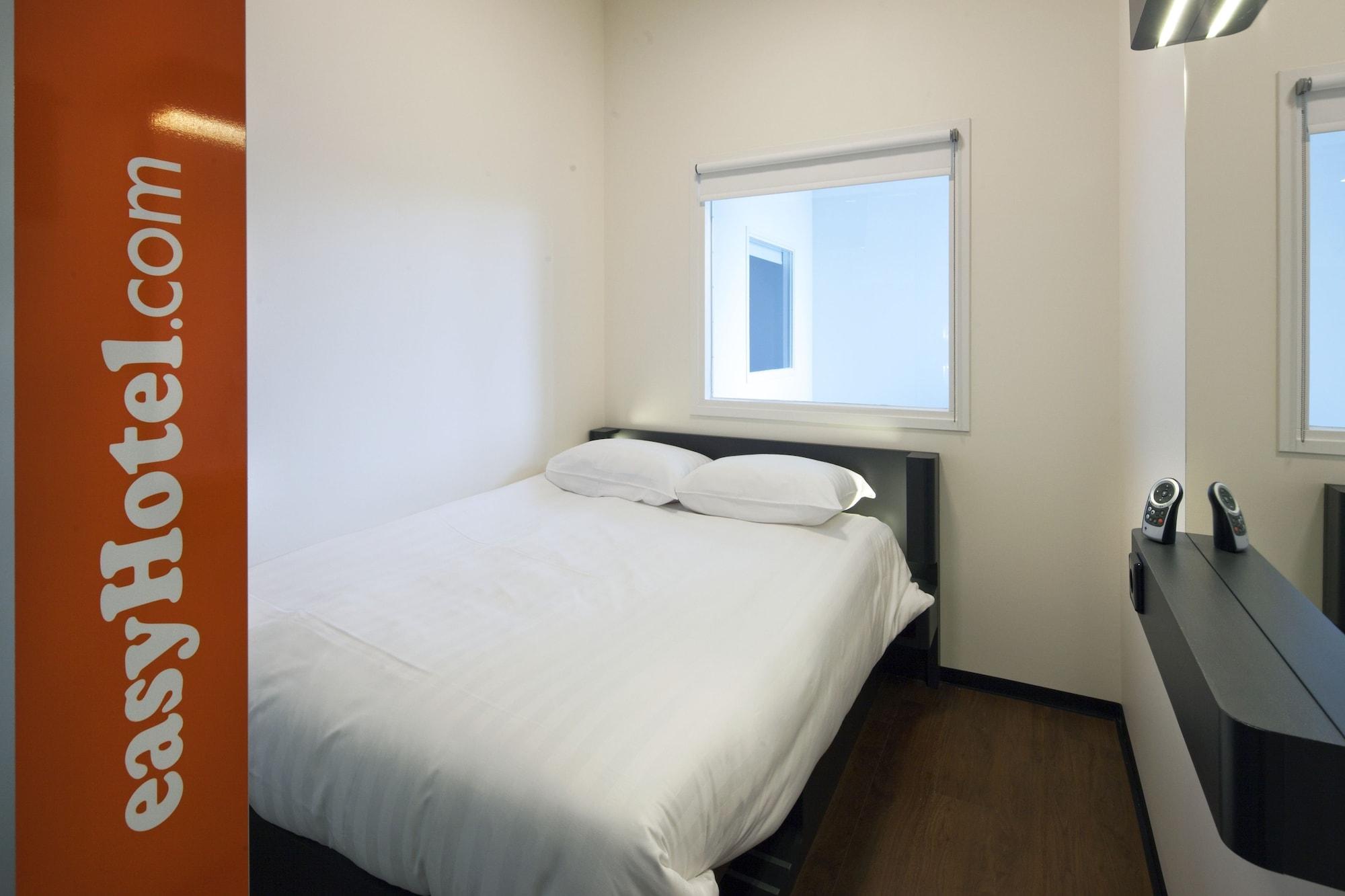 Easyhotel Centre South 2* Amsterdam
