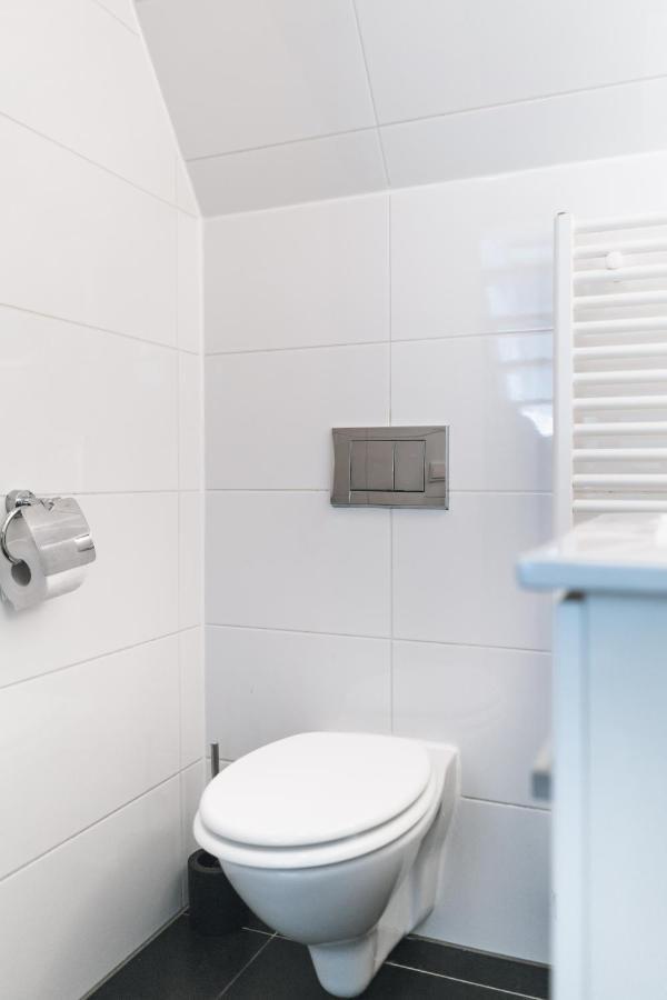 Tiny Attic On The Herengracht, Private Homestay