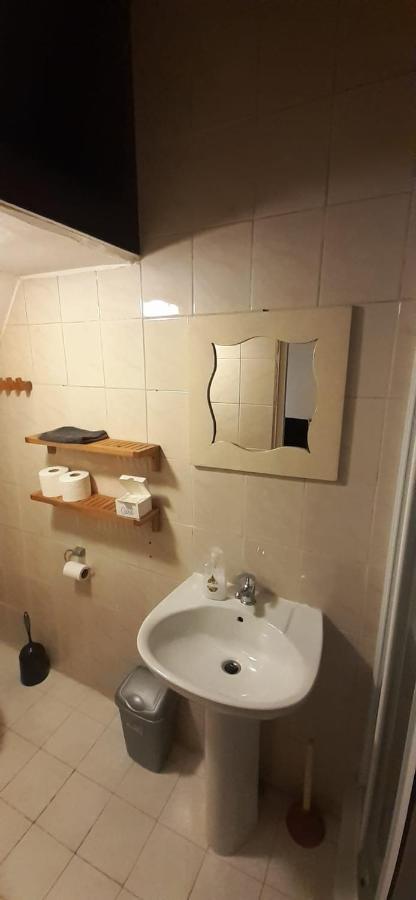 Iru, Not For Parties, Not A Hotel, With No Kitchen