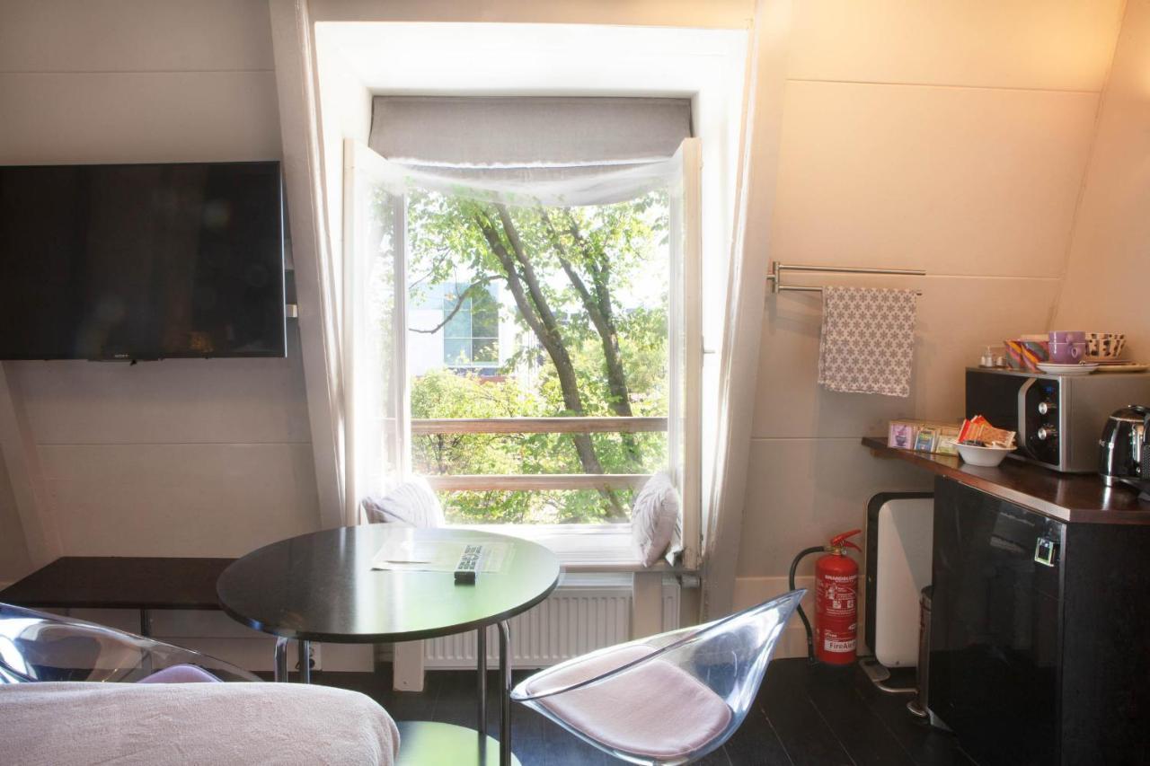 Zwanestein Canal House Bed & Breakfast