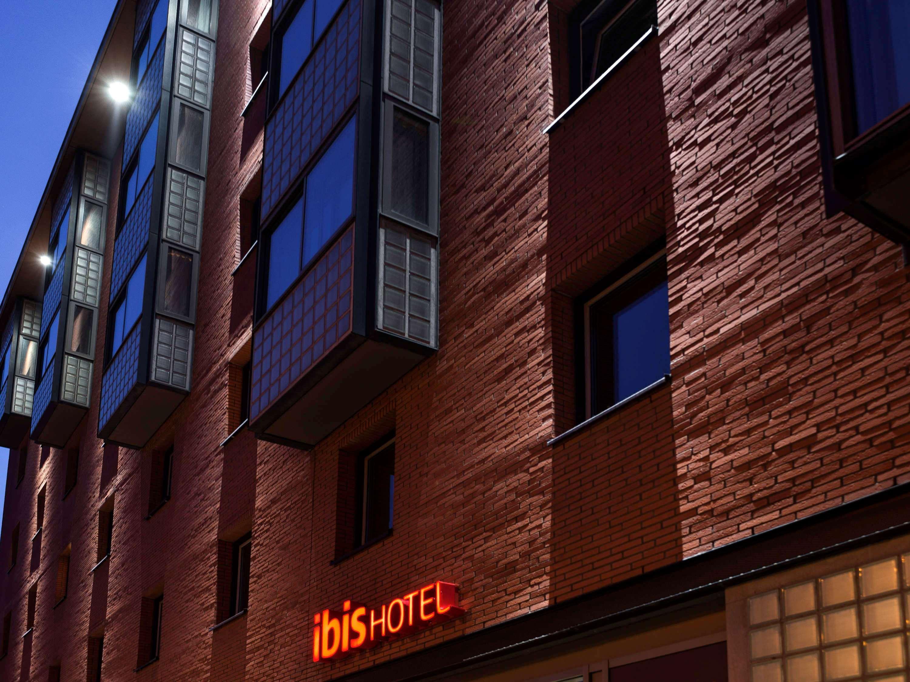 Ibis Centre Stopera 3*