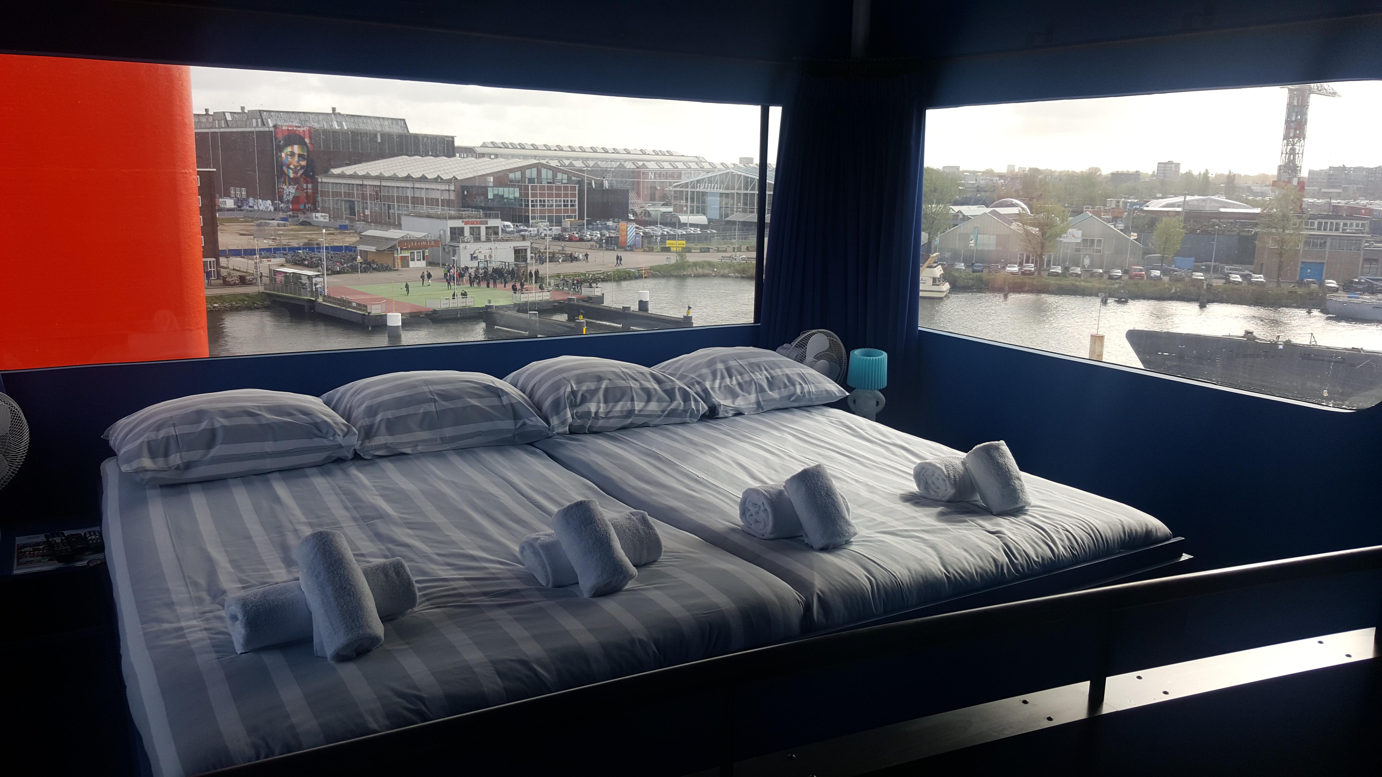 Hotel Botel