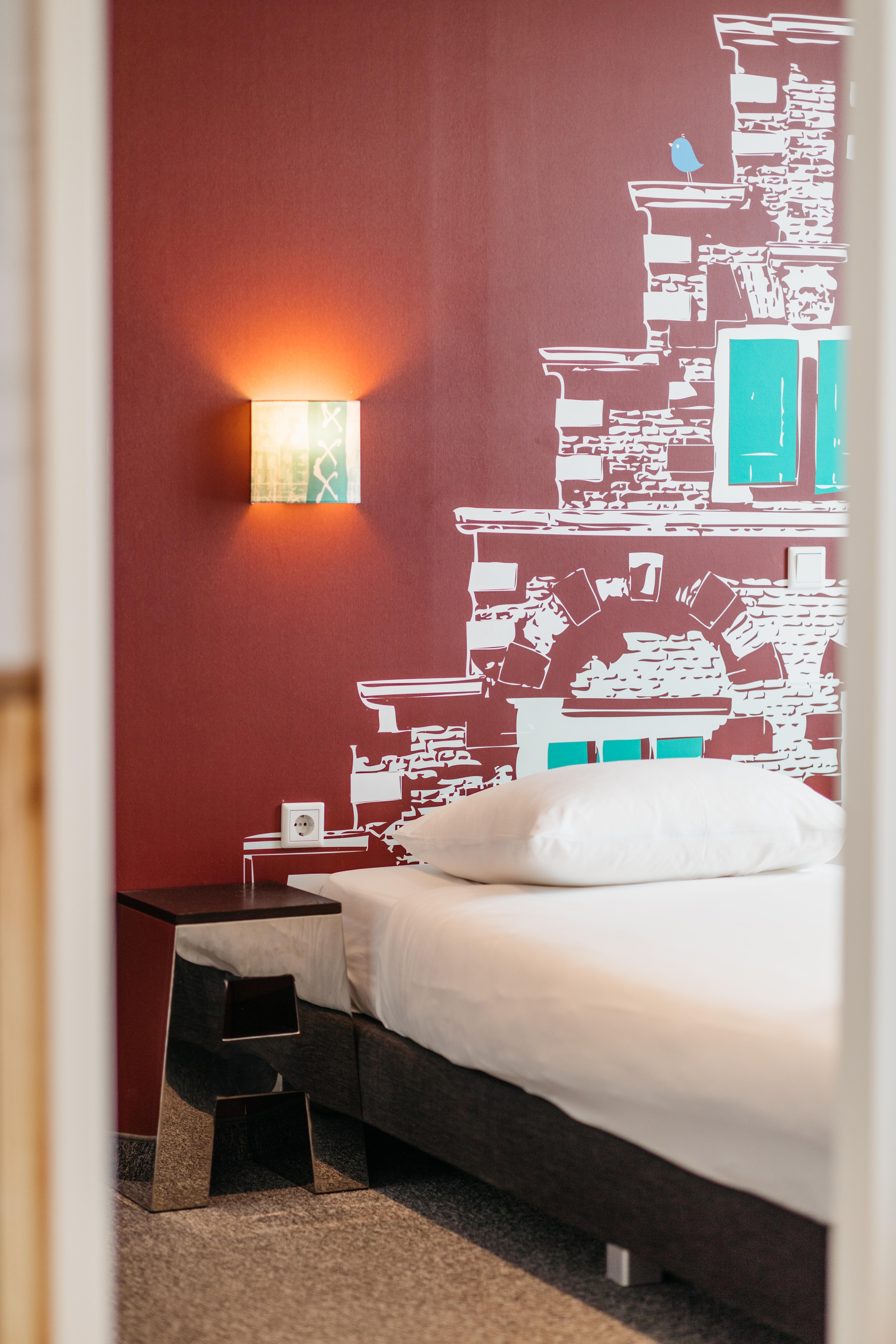 Id (adults Only) Hotel