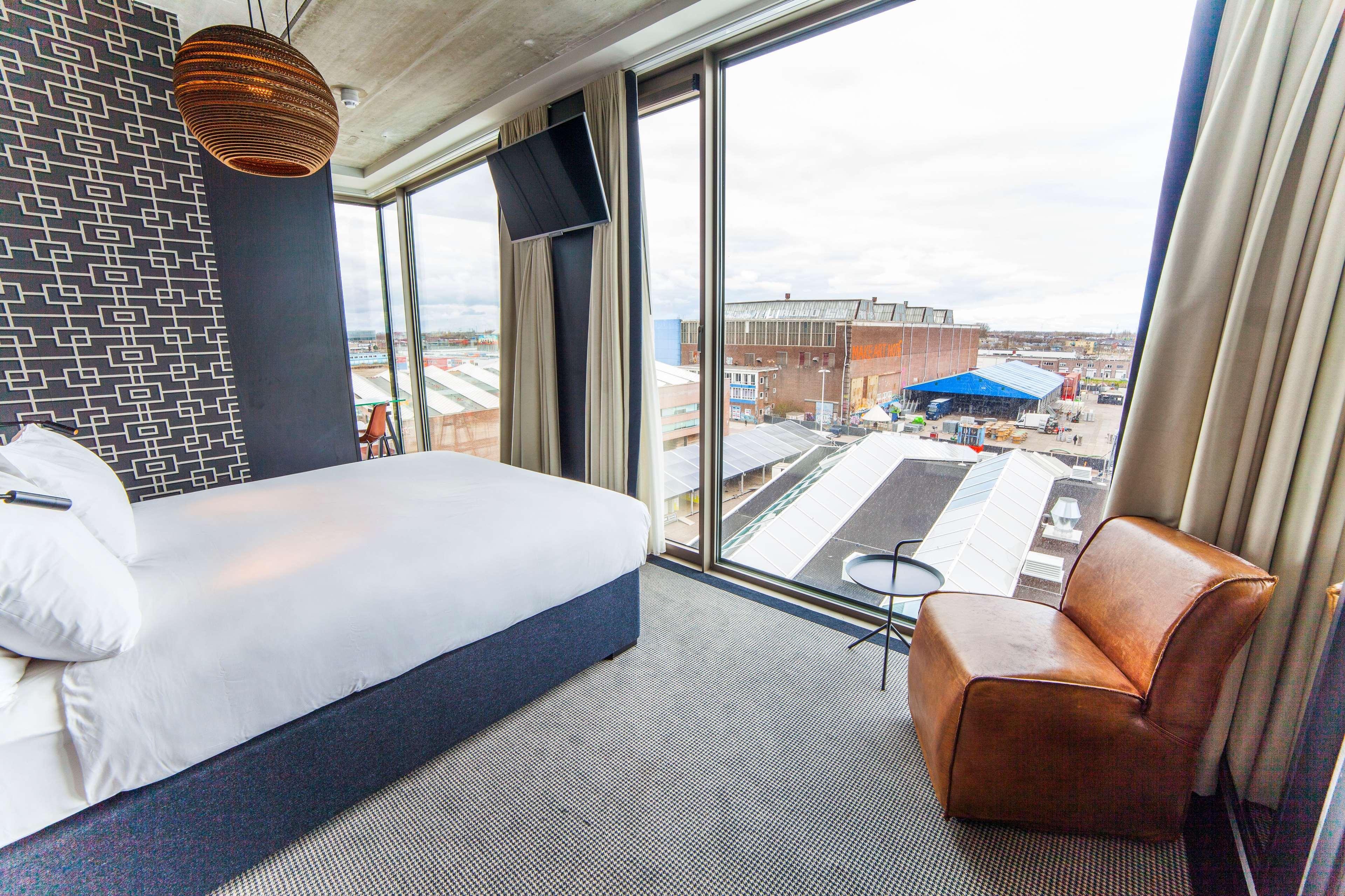 Hotel Doubletree By Hilton - Ndsm Wharf 4*
