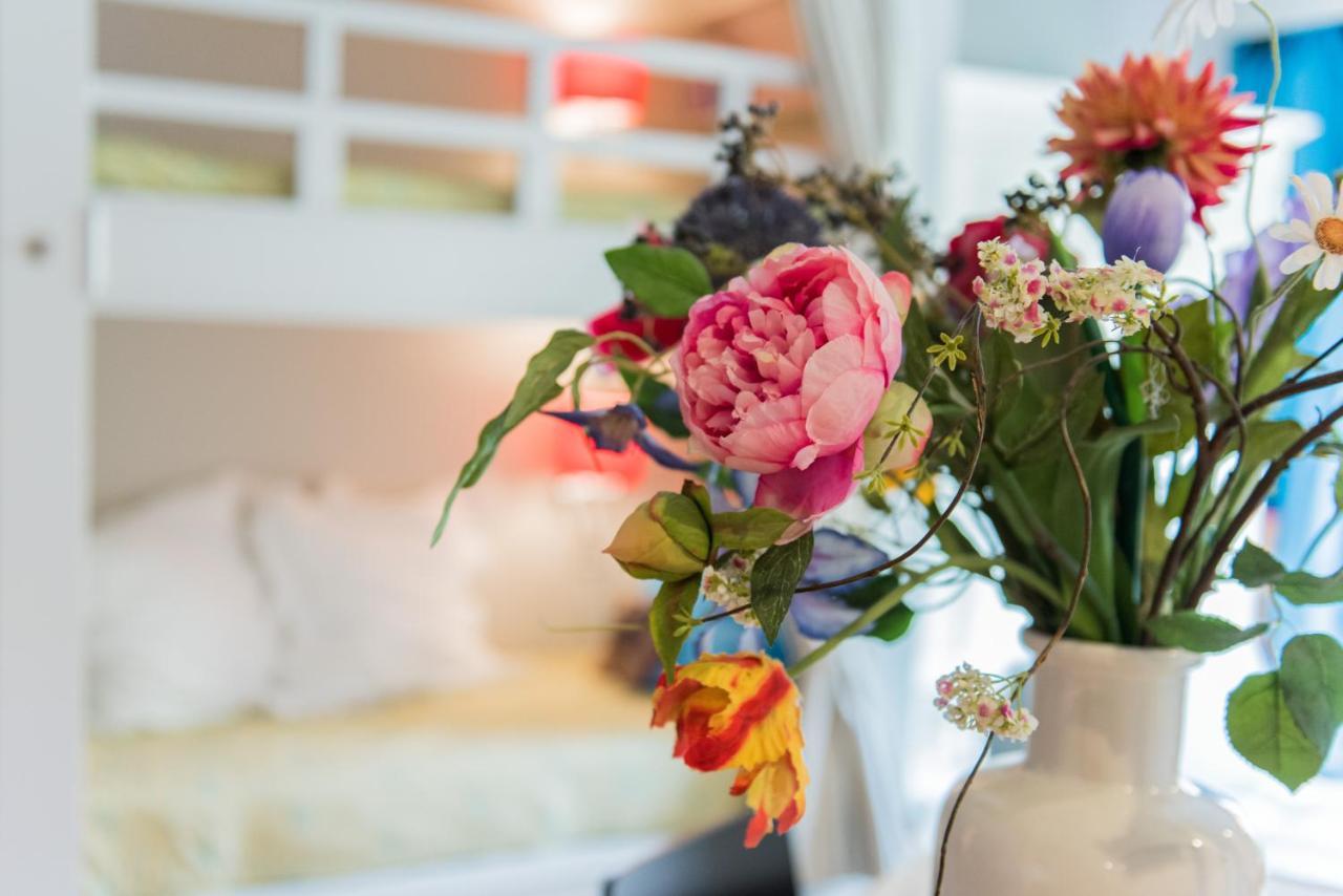 Flo's Atelier - Family Couette-café Amsterdam