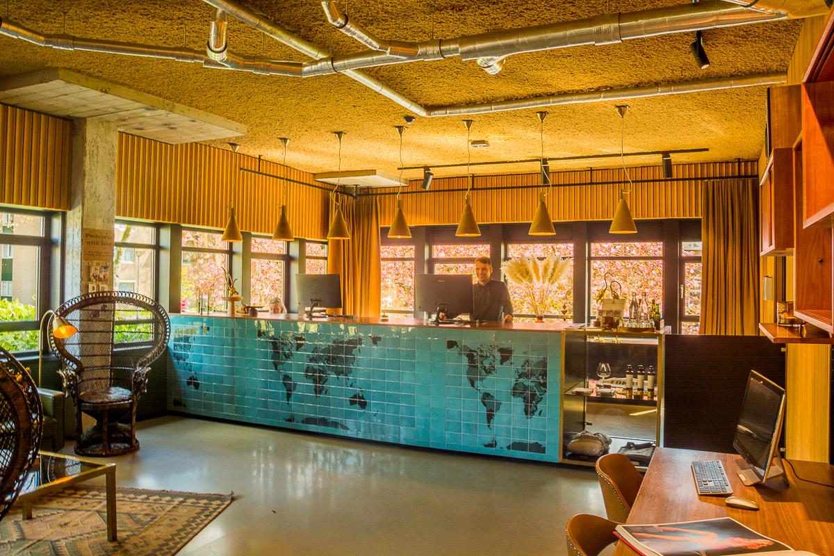 Hotel V Fizeaustraat 4*