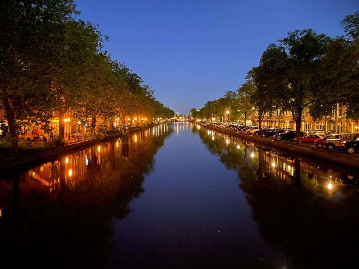 Bed And Breakfast Amsterdam Bed and breakfast *