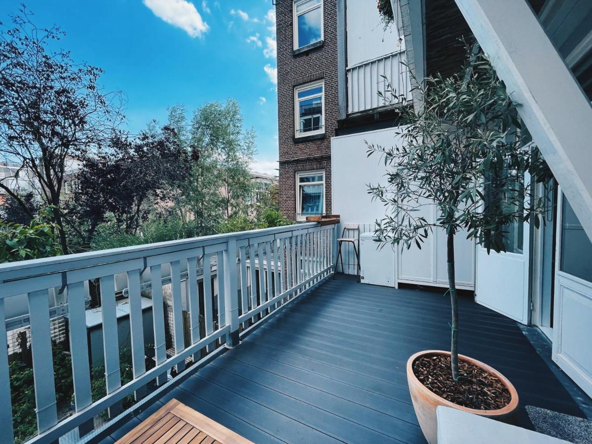 Spacious Designer Duplex Next To Park Appartement *