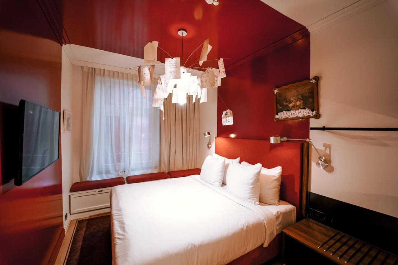 The Highlander 4* Amsterdam
