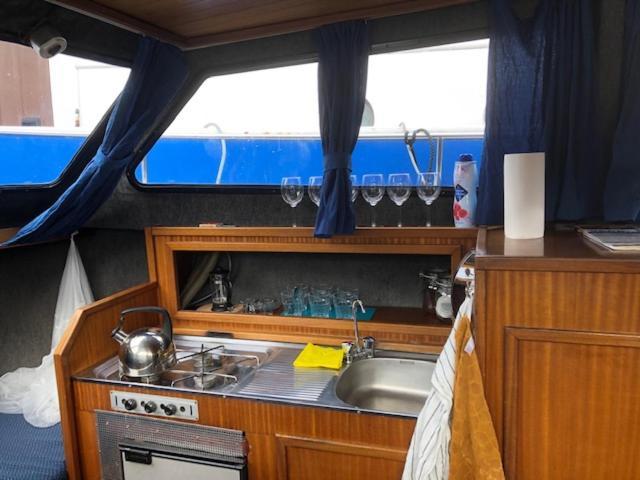 Boat & Breakfast Amsterdam