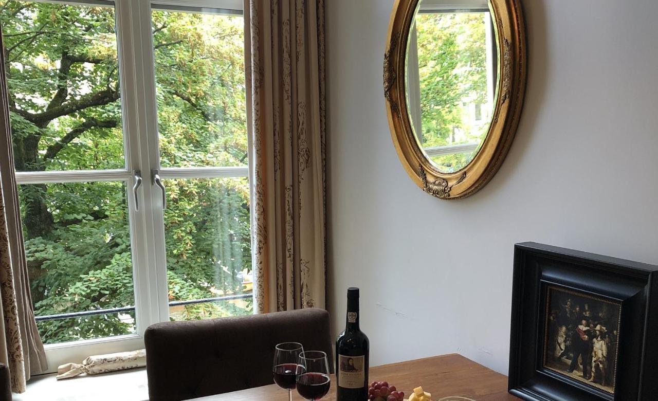 Apartamento Dutch Masters Short *