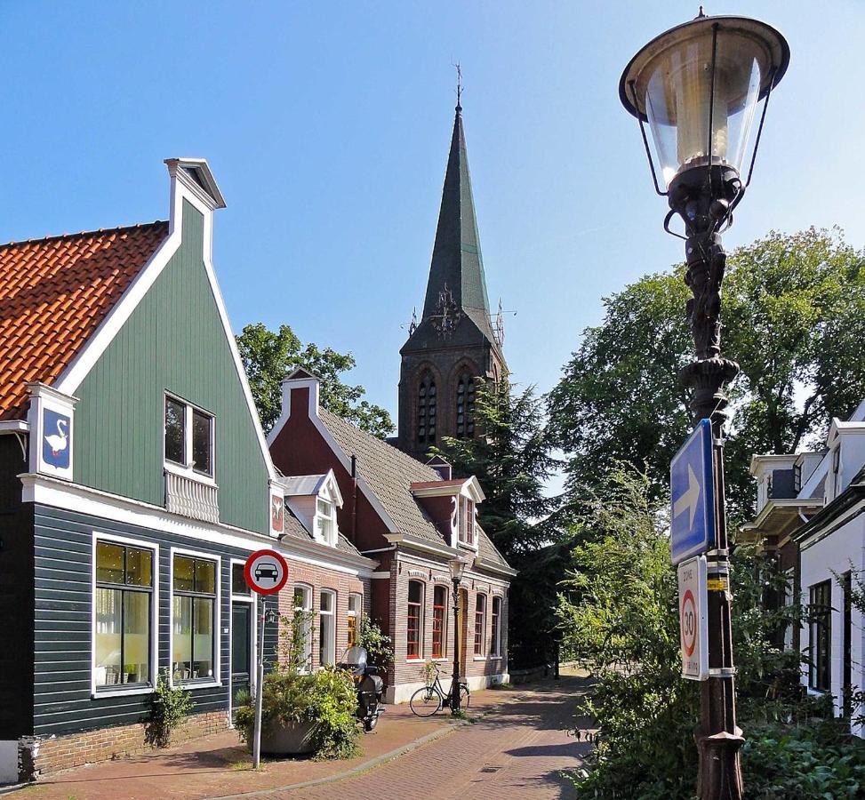 Couette-café 28a5 With Free Parking Place Amsterdam