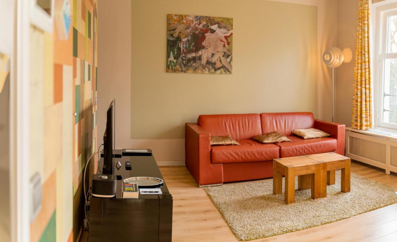 Dutch Masters Short Apartamento *