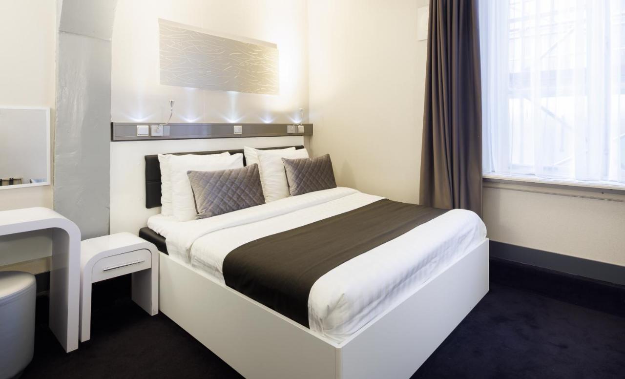 Cc Hotel