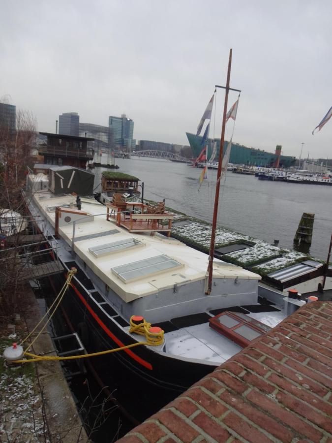 Anna Houseboat Bateau-hôtel *