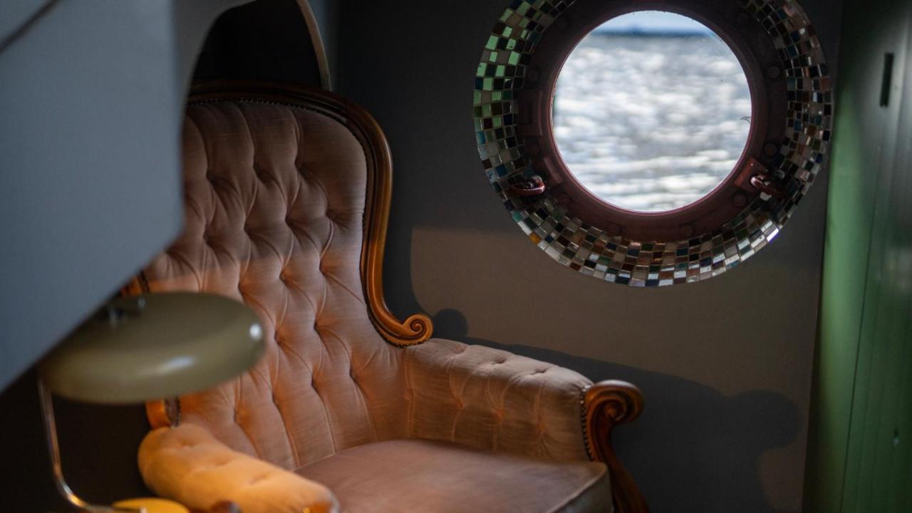 Bed and breakfast Center - Houseboat By Captain Ricard *