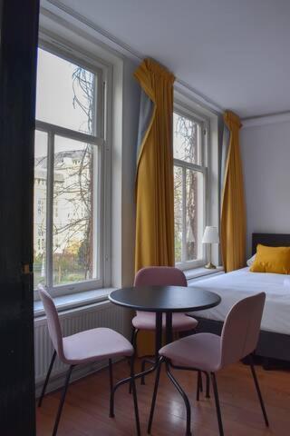 Cosy Next To Vondelpark Appartement *