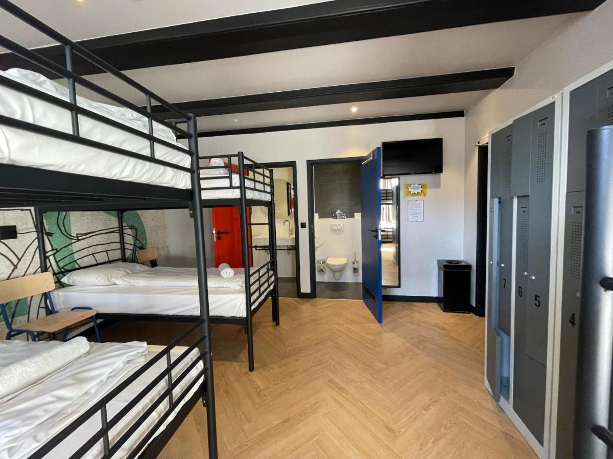 Hostel Budget Heart Of *