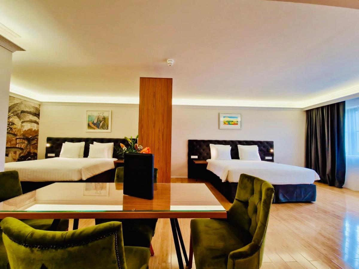 Hotel Chasse Residency 4*