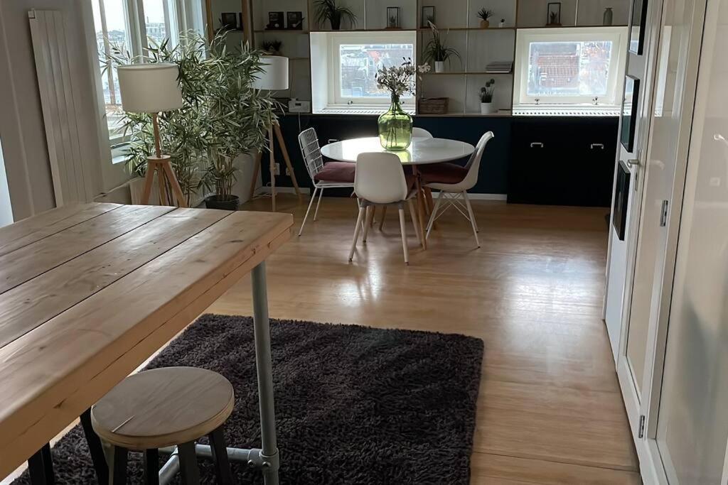 Awesome Rooftop Penthouse With Large Terrace Amsterdam