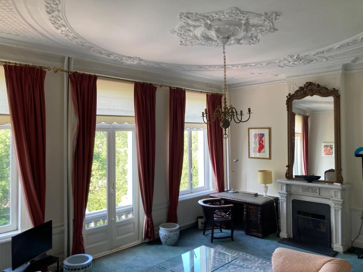Vondelparkmuseum Couette-café 2*