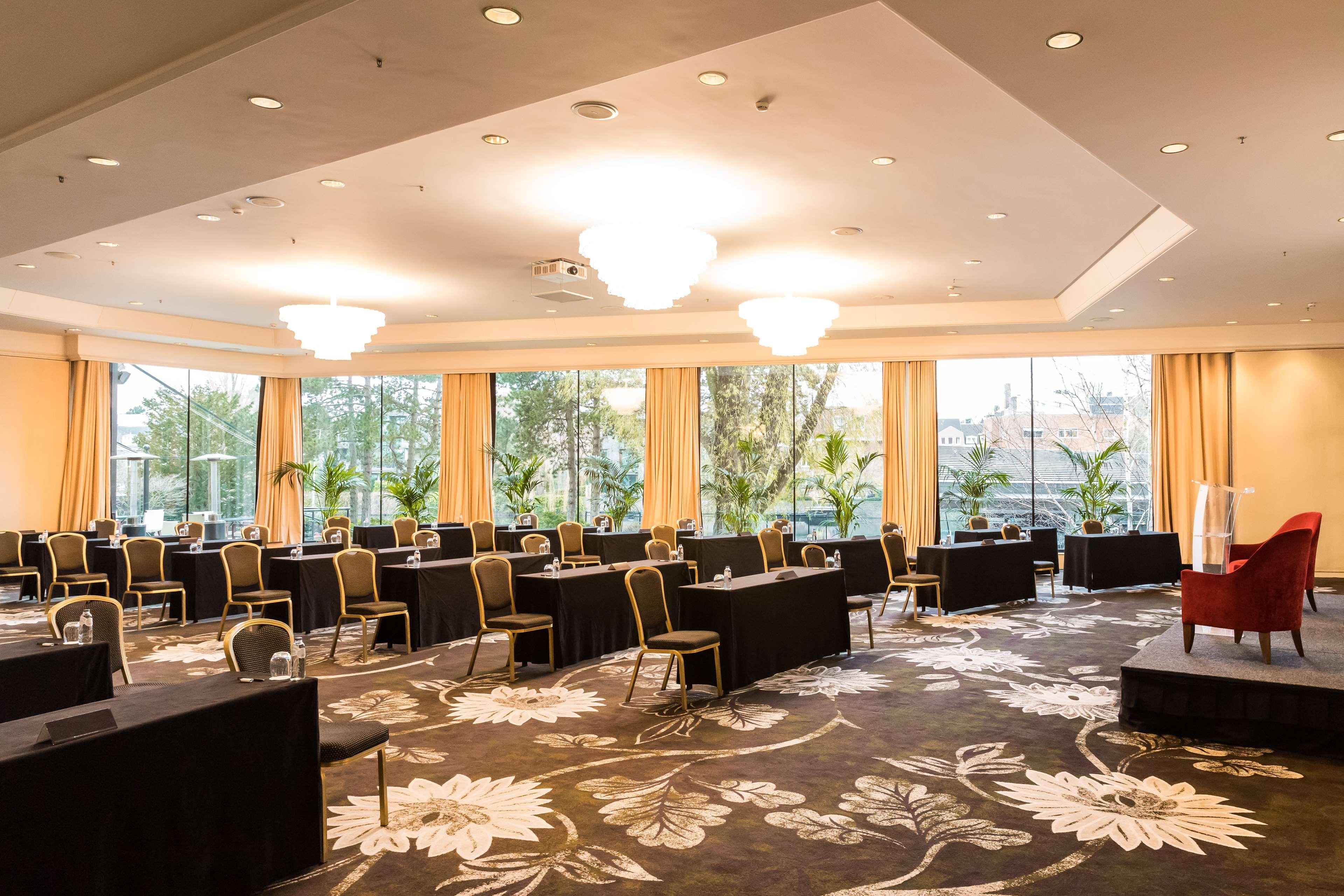 Hilton Hotel 5*