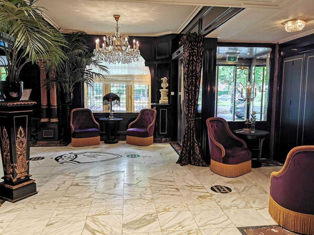 Apollofirst Boutique Amsterdam