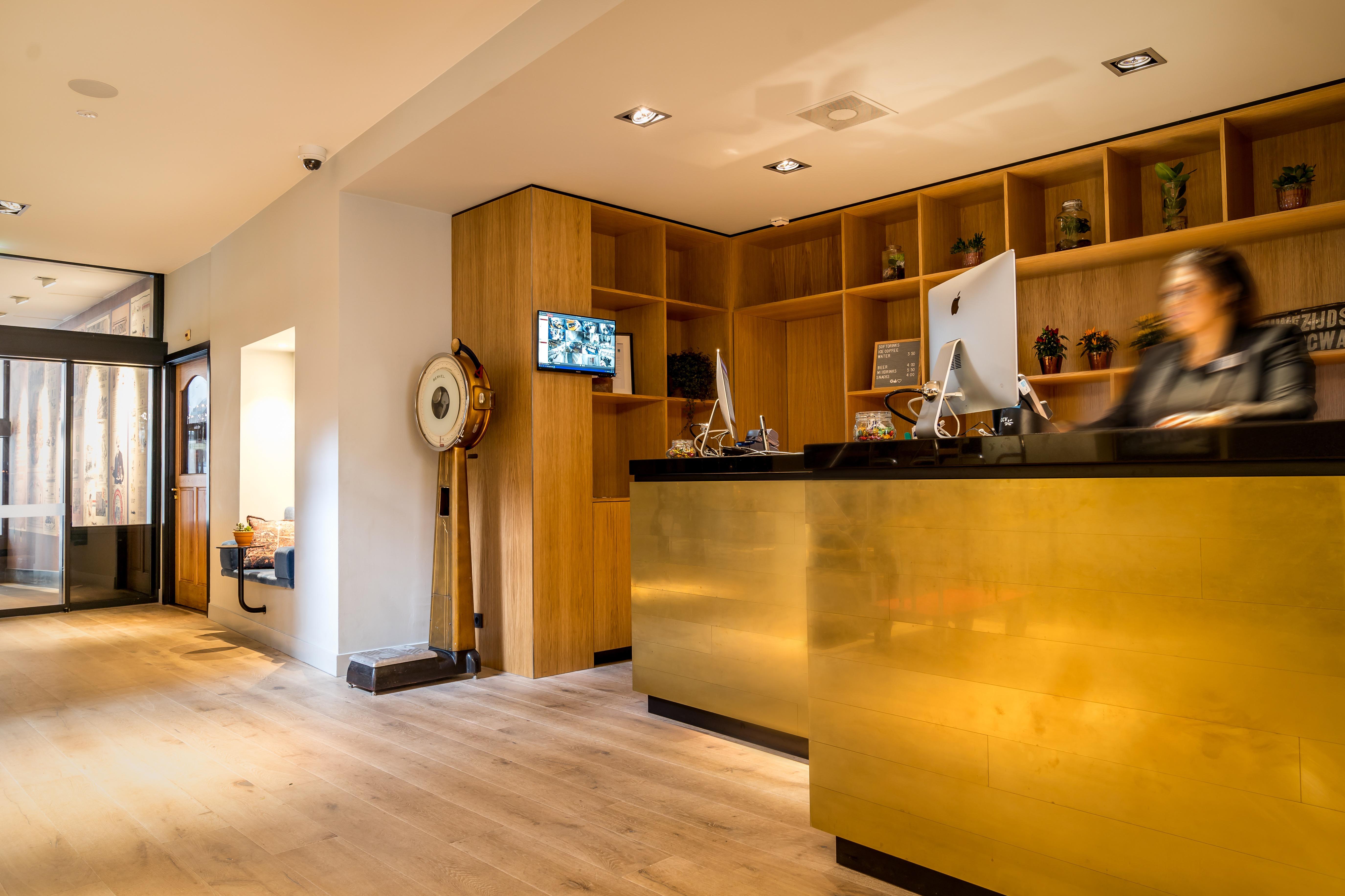 Port Cleve Hotel