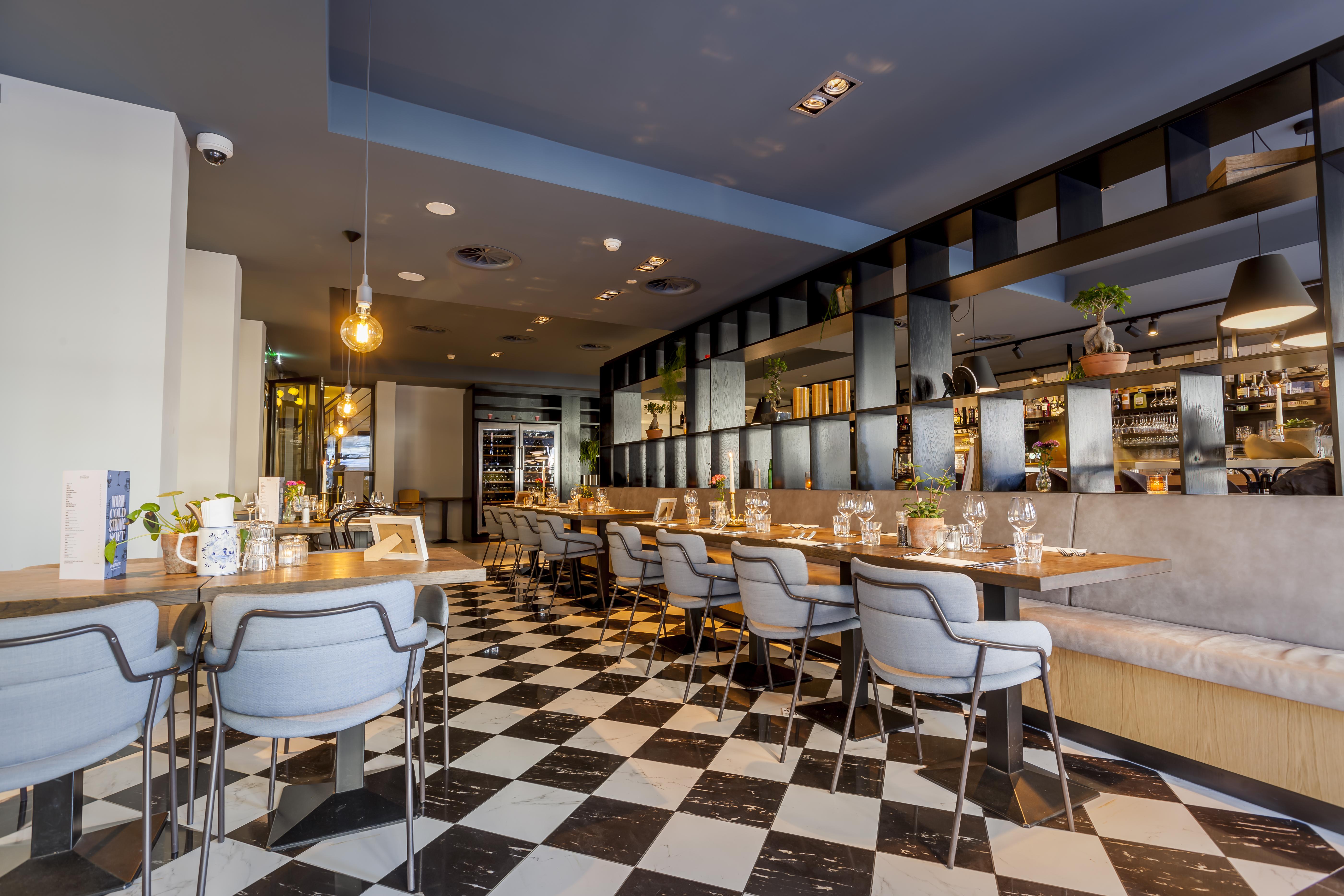 Port Cleve Hotel