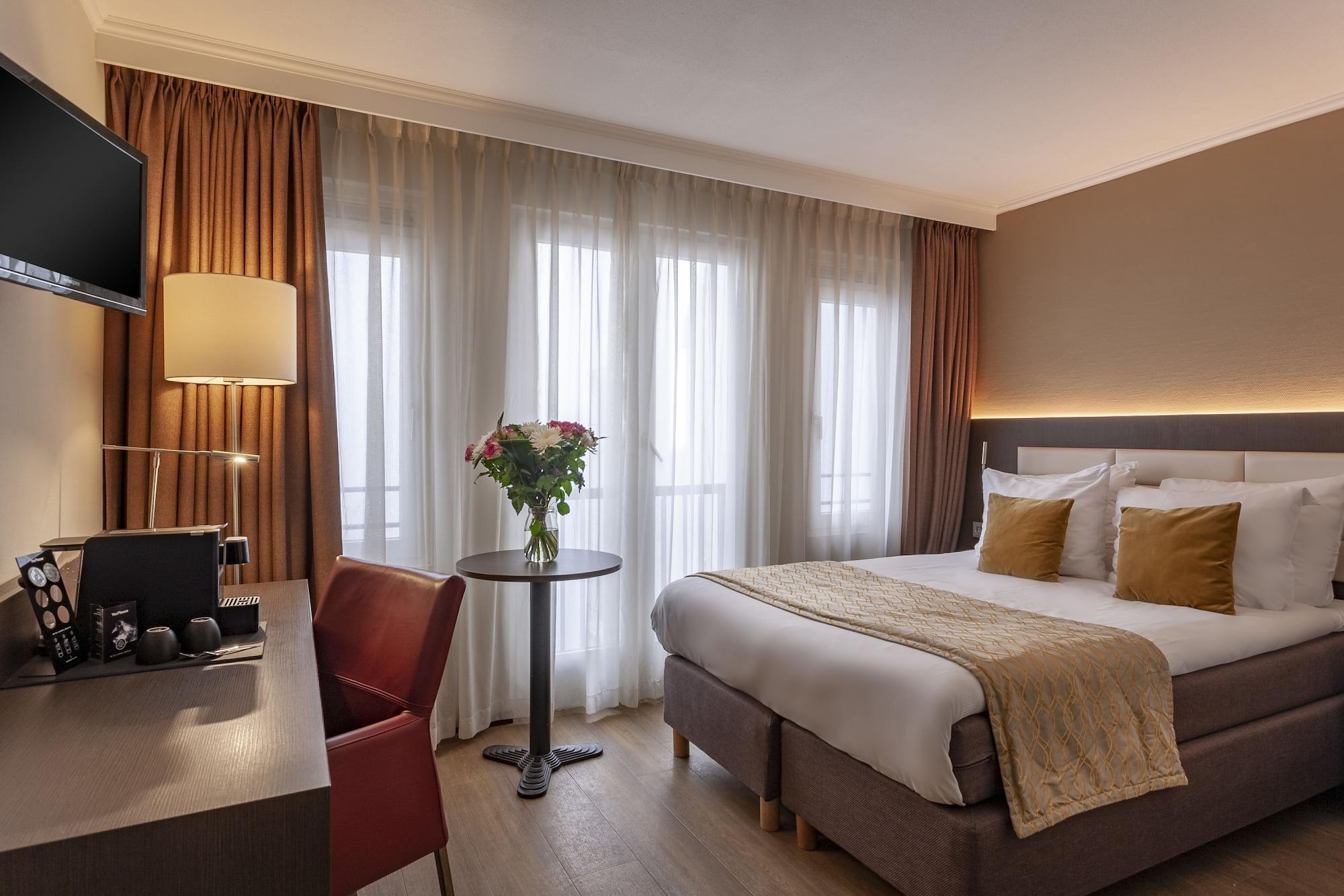 Avenue 3* Amsterdam