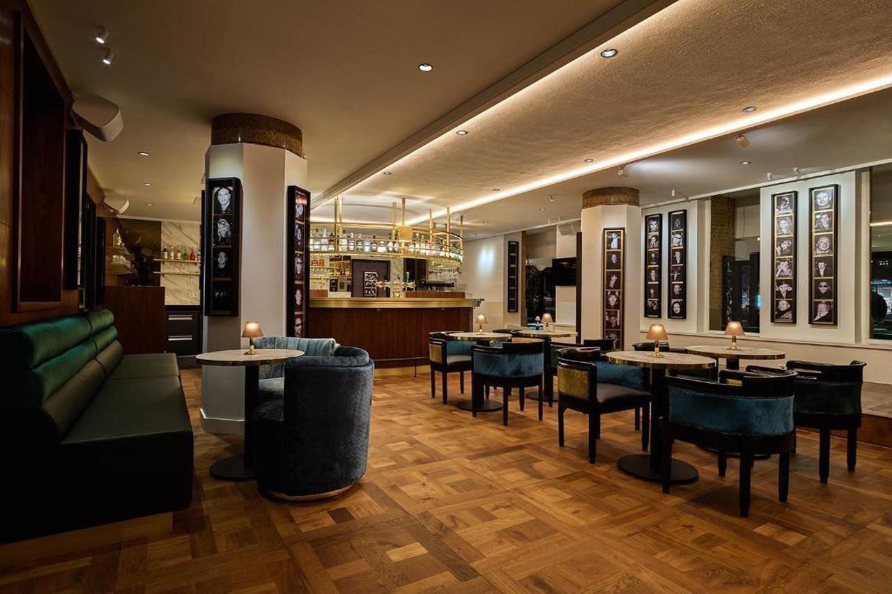Hotel Clayton American