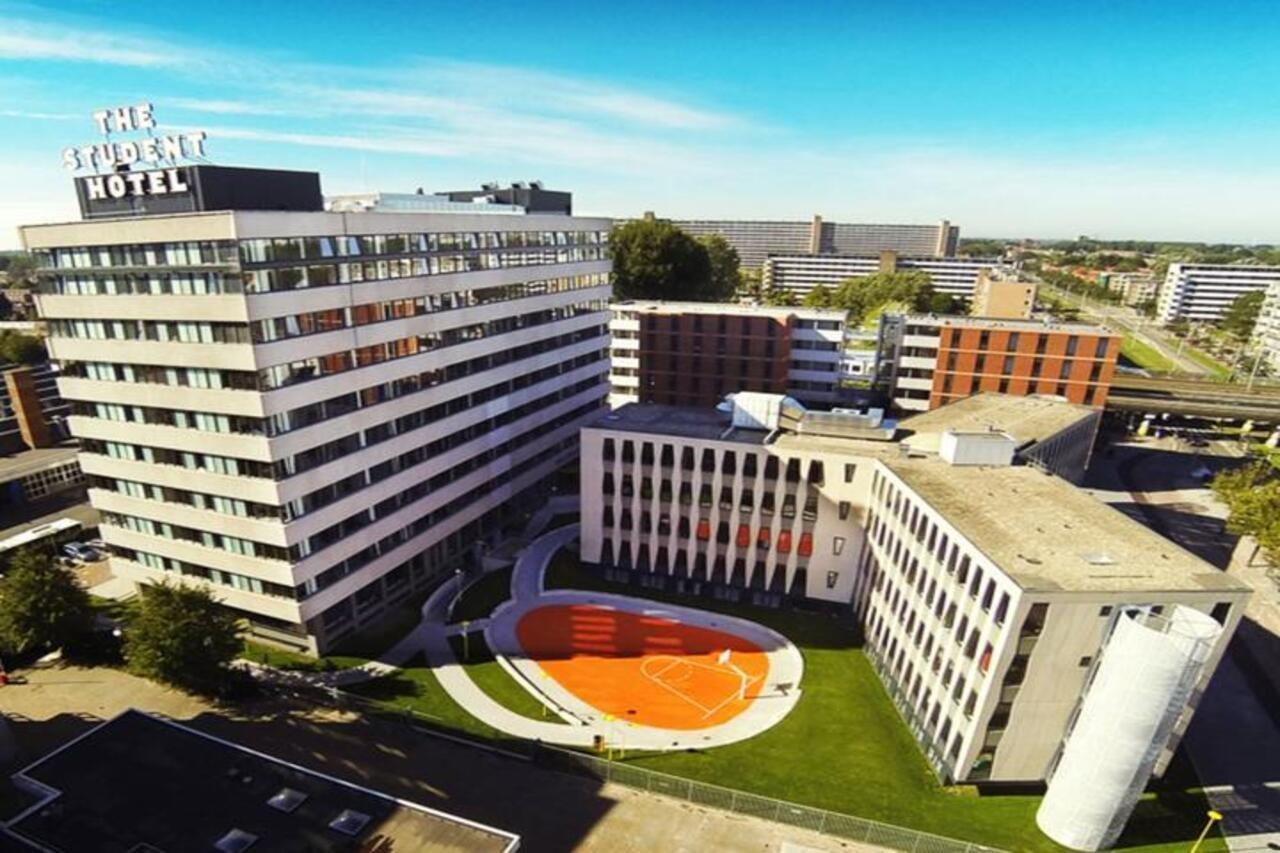 The Social Hub West