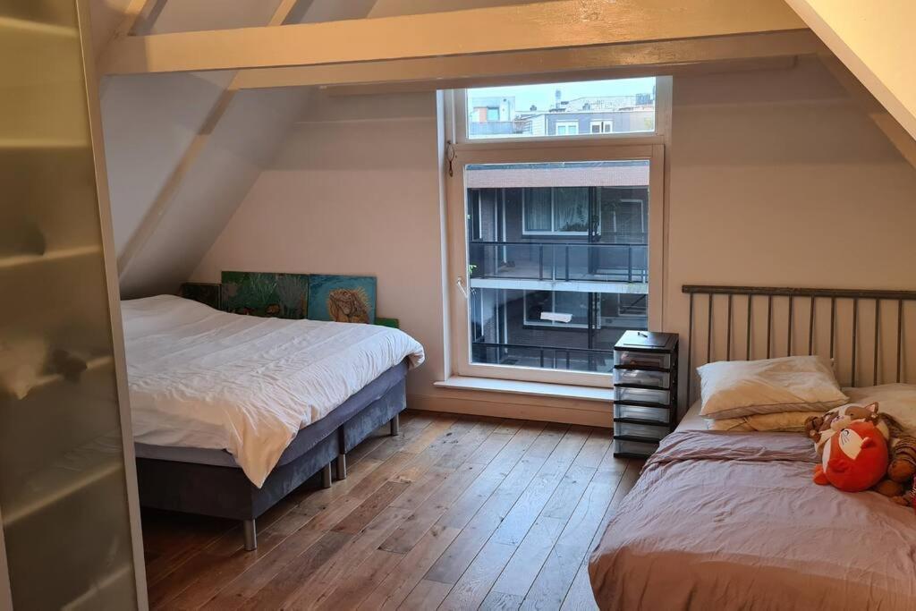 Groot Mooi 2 Etage Loft Met Dakterras In De Pijp. Amsterdam