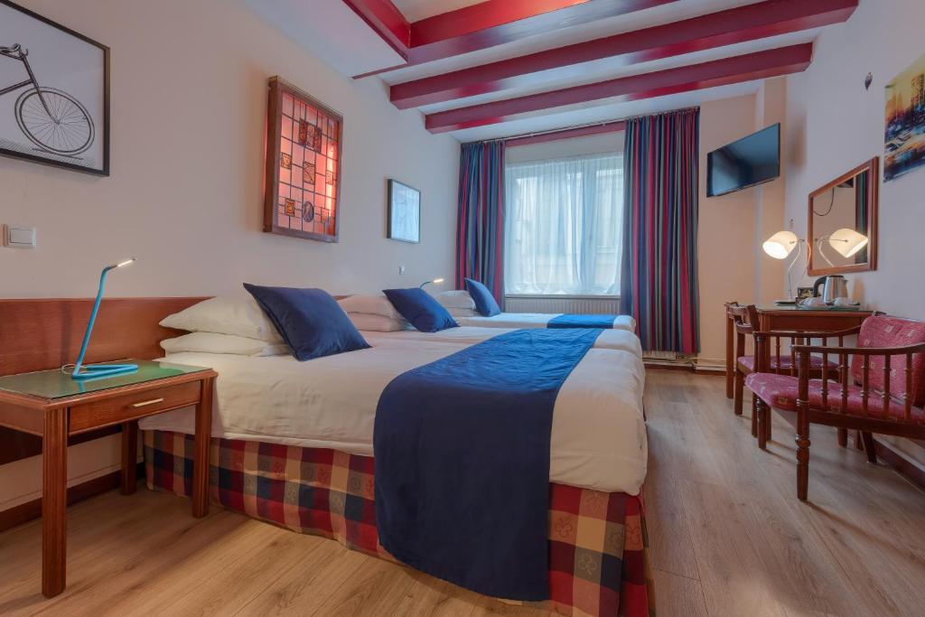 Des Arts Hotel 3*