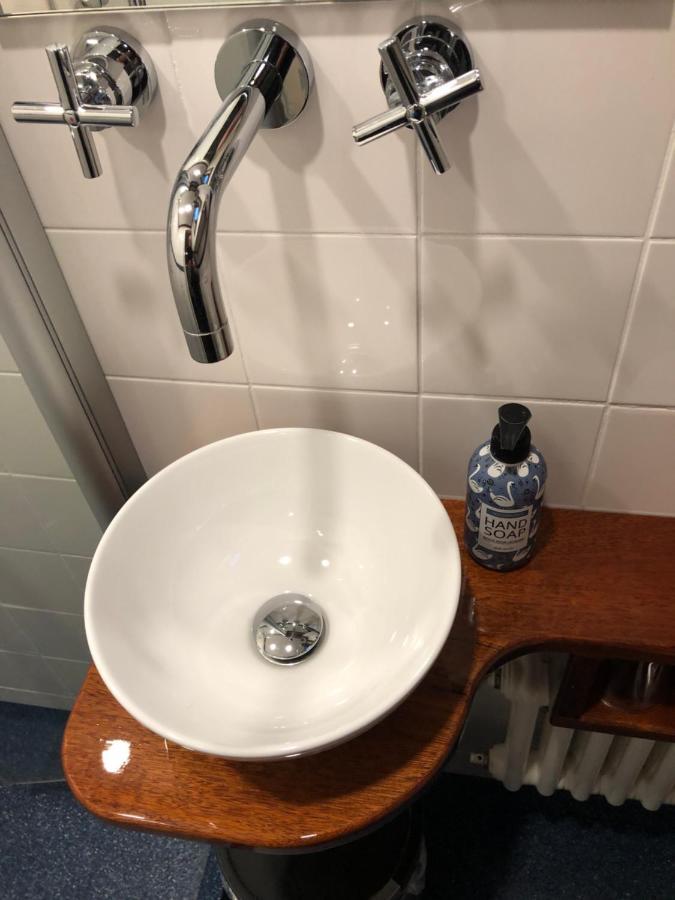 Hotelboot Zwaan * Ámsterdam