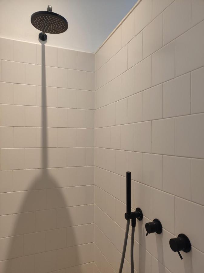In Former Bathhouse. Free Parking Appartement