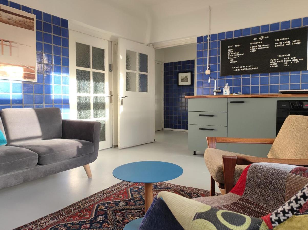 In Former Bathhouse. Free Parking Appartement *